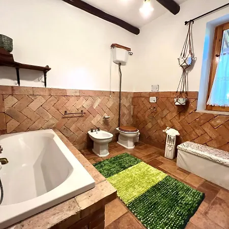 Esmeralda Villa *