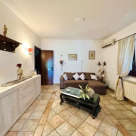 Esmeralda Villa Carini