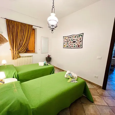Esmeralda Villa *